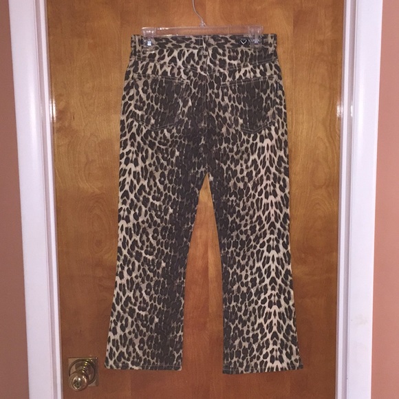 Juniors size 7/8 Leopard Cropped/Capri Pants XOXO - Picture 6 of 6